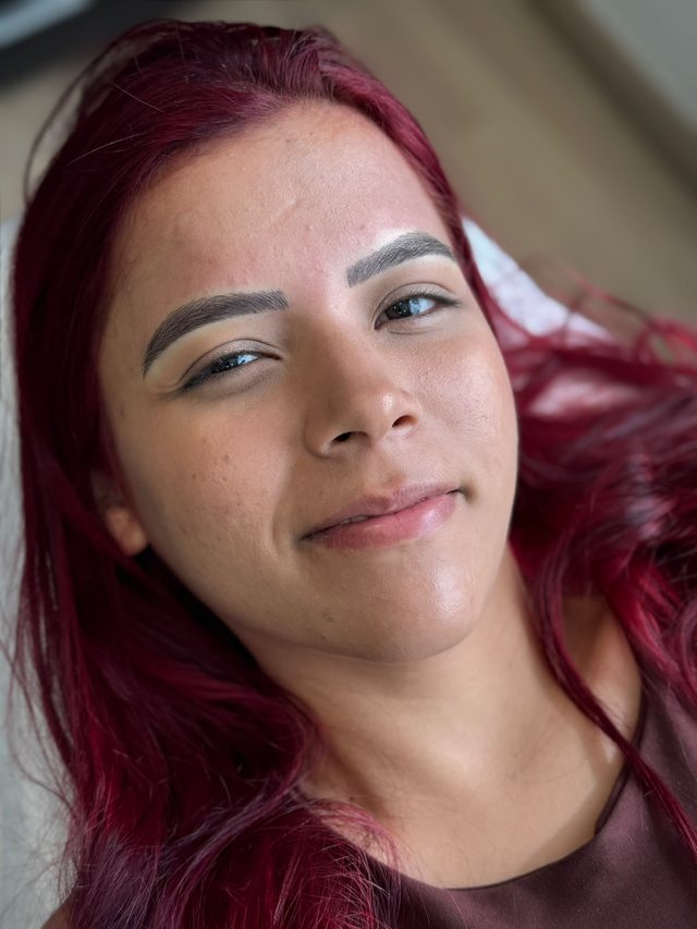 Sobrancelha depois do procedimento